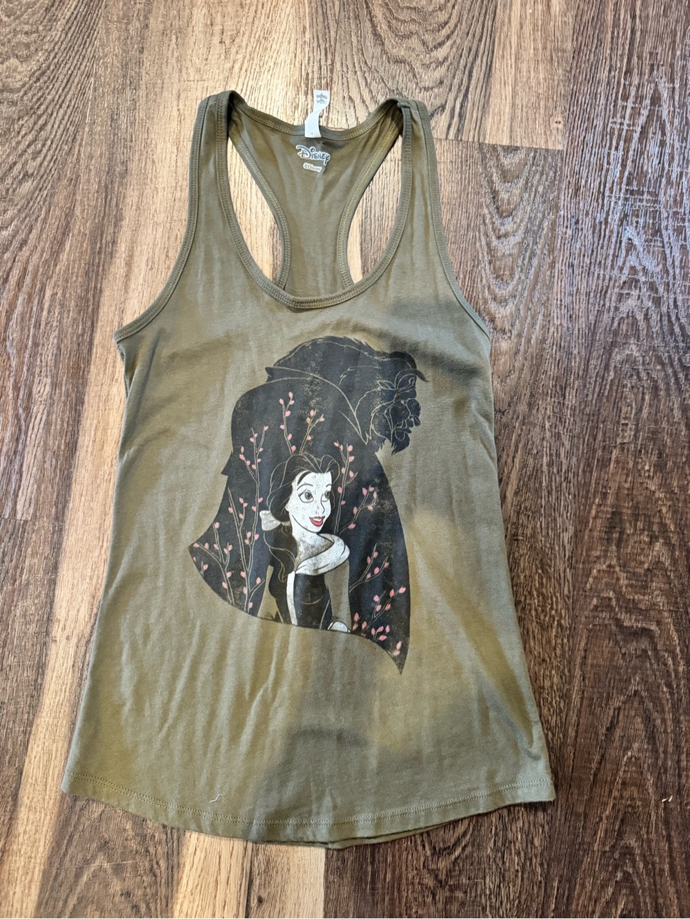 3 Women’s Disney tank tops - Picture 2 of 4